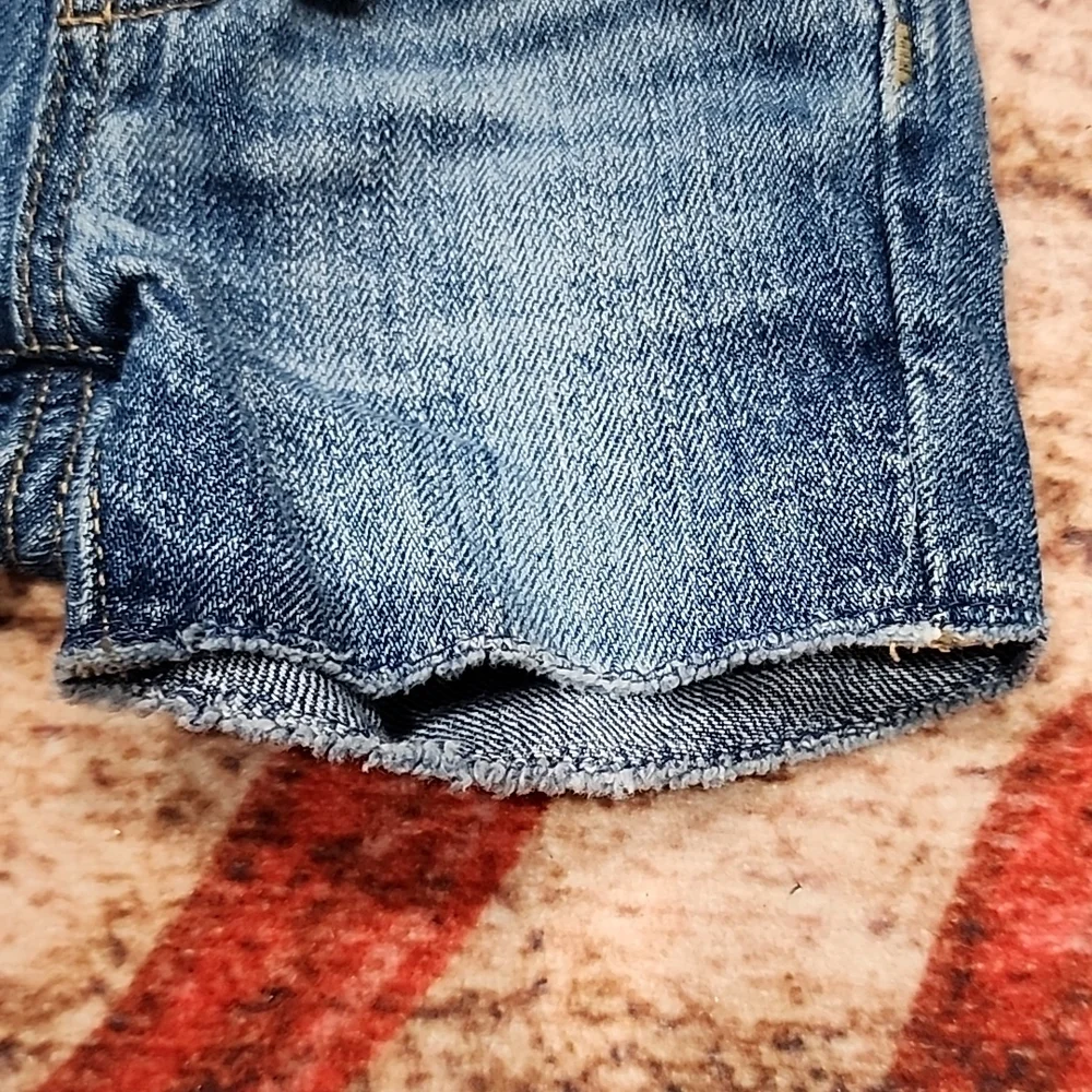 Baby Gap denim baby shorts - Picture 2 of 6
